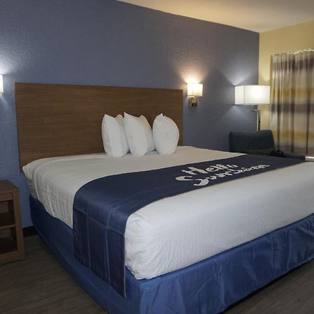 Days Inn By Wyndham Apopka/Orlando Exterior foto
