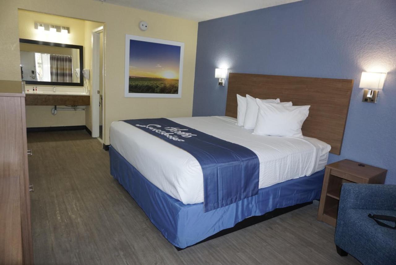 Days Inn By Wyndham Apopka/Orlando Exterior foto